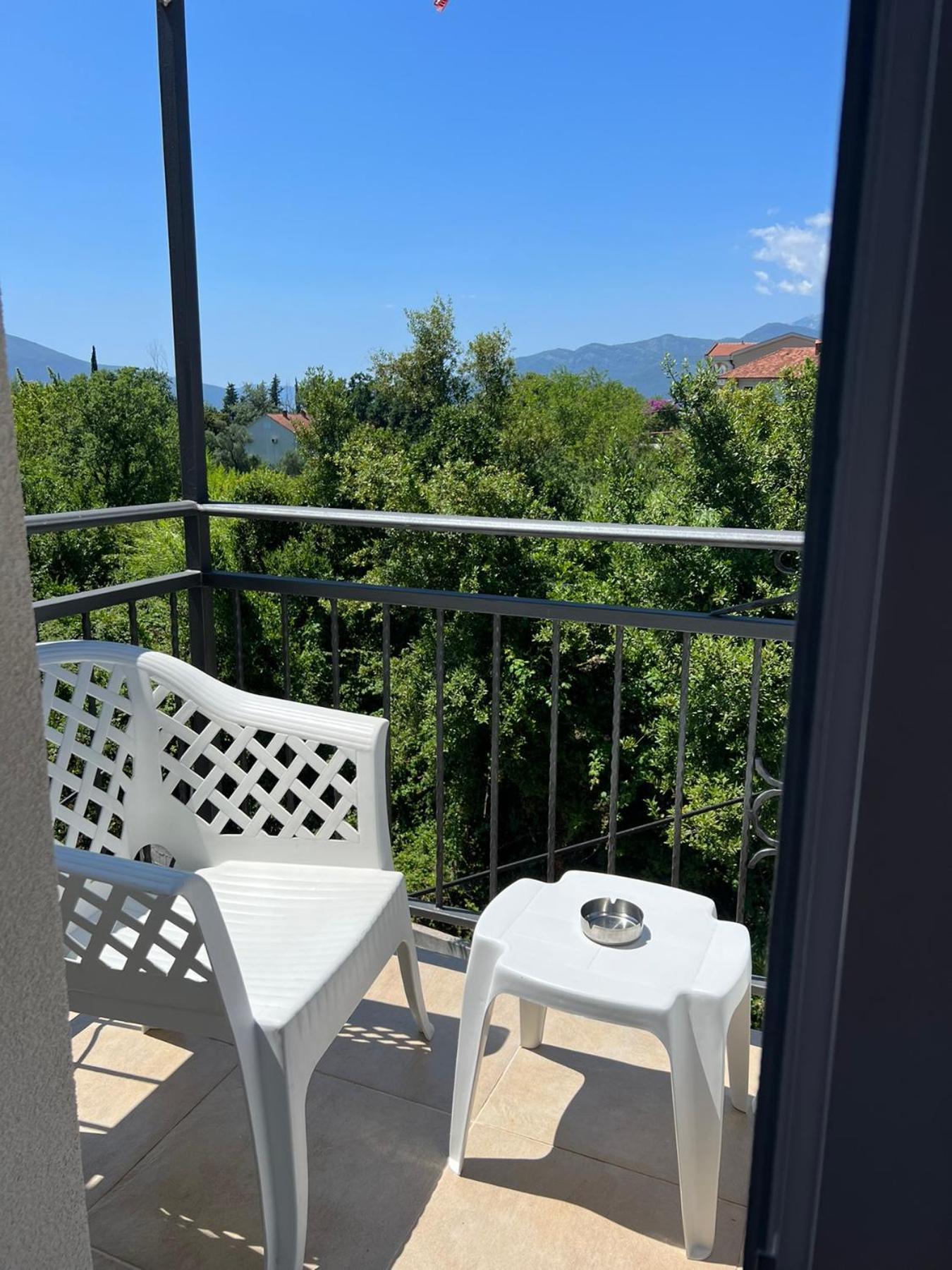 Apartmani Bekonja Tivat Pokoj fotografie