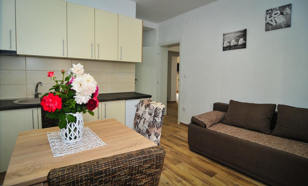 Apartmani Bekonja Tivat Exteriér fotografie